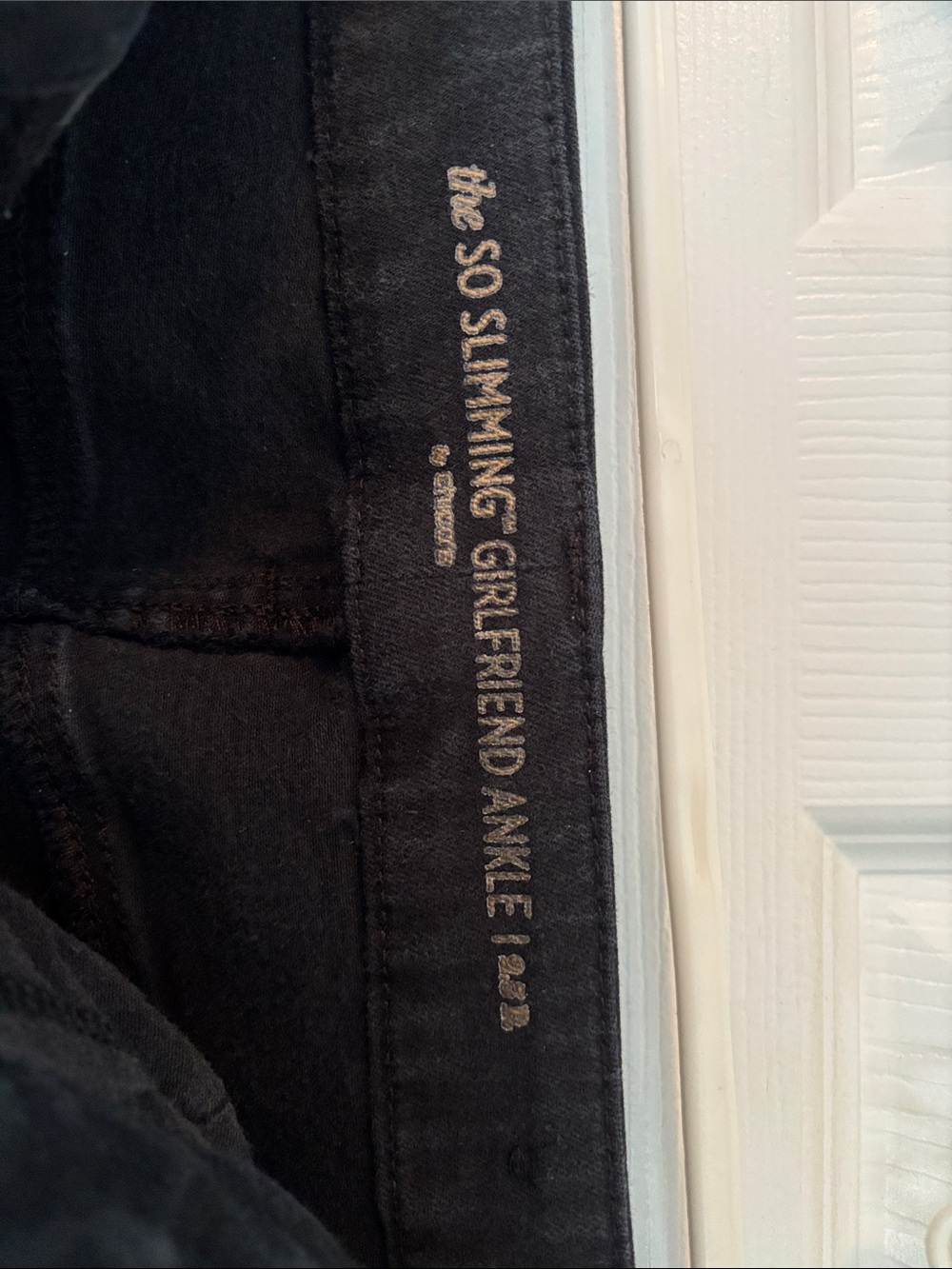 Chico’s So Slimming Girlfriend Ankle Jeans Black - Picture 3 of 4